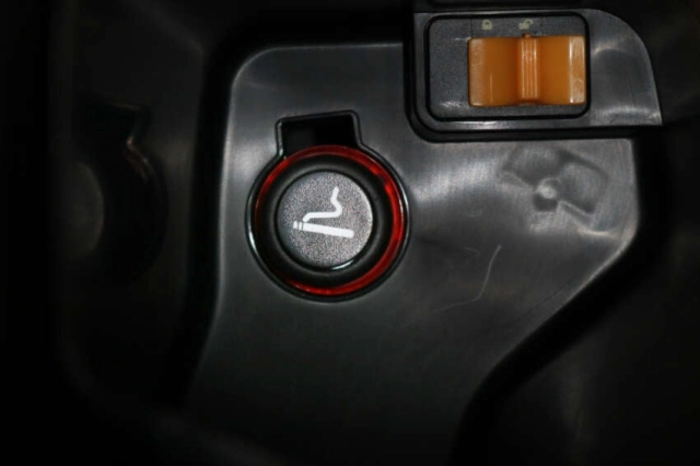 Xuất hiện đối thủ mới của honda adv350 vừa ra mắt ở malay với giá bán chỉ 128 triệu đồng - 19