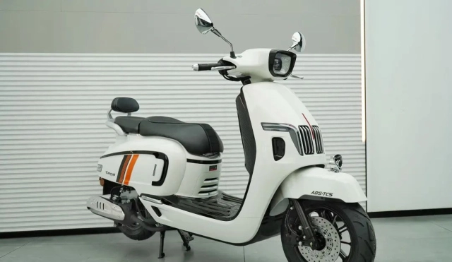 Xuất hiện tang 150 2025 - mẫu xe tay ga học hỏi thiết kế của rolls-royce - 2