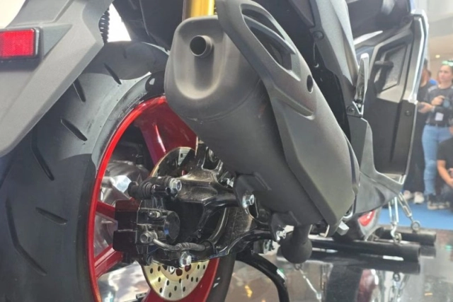 Yamaha aerox 2026 chính thức ra mắt mạnh mẽ hơn thông minh hơn và thời thượng hơn - 3