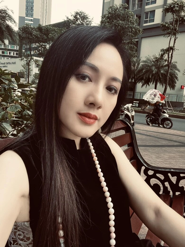 2 btv kỳ cựu của vtv đọc thuyết minh lễ diễu binh hoài anh xuất thân nhà lính hữu bằng đời tư kín bưng - 6