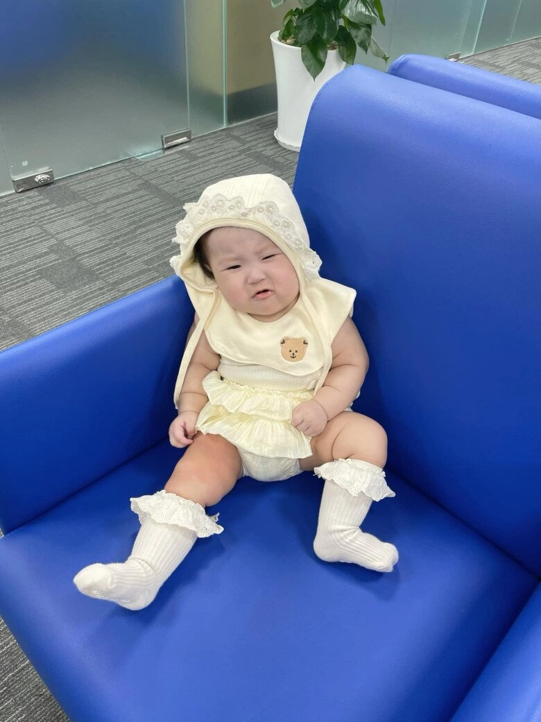 2 cặp sinh đôi của sam và phương oanh ngoại hình đáng yêu như hoạt hình tính cách hoàn toàn trái ngược - 13