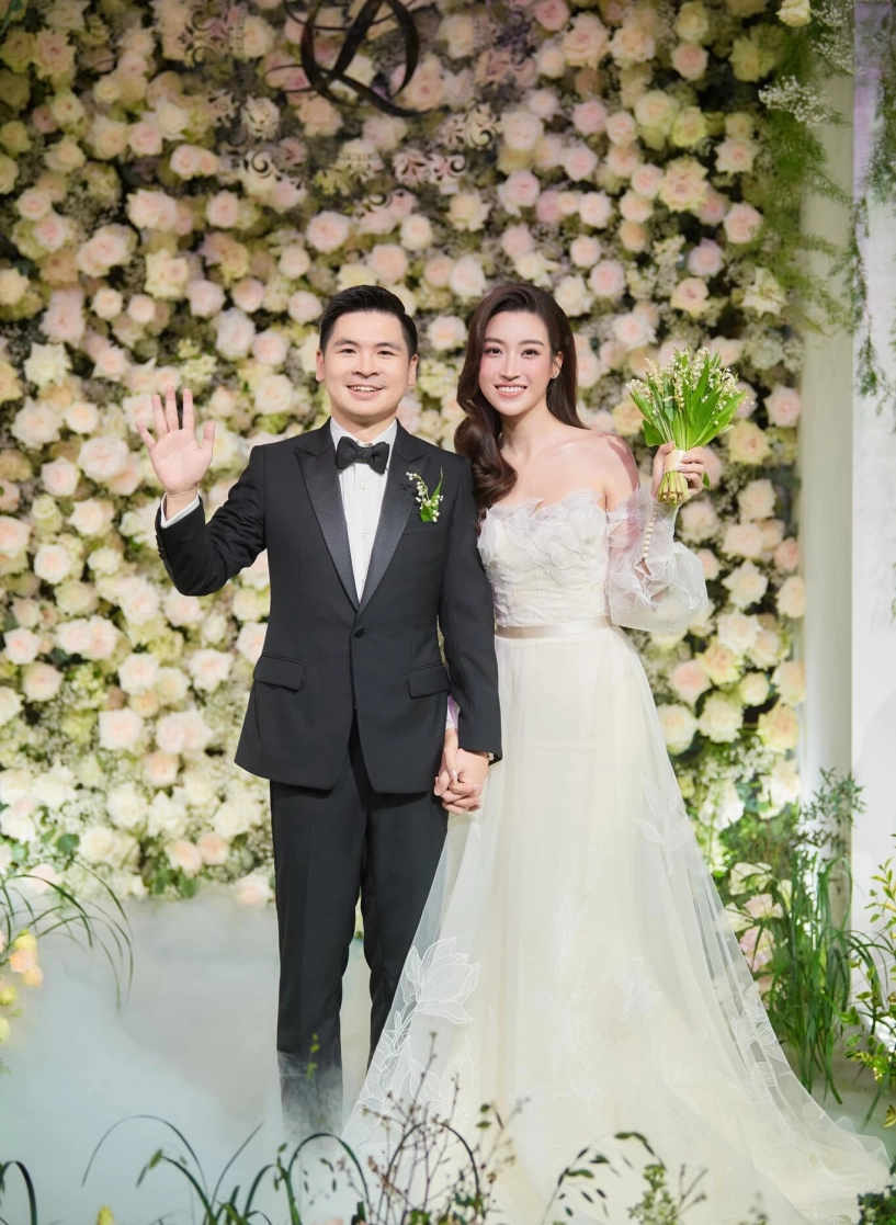 2 đỗ mỹ linh của showbiz việt người làm dâu hào môn sống kín kẽ người nuôi con riêng của chồng thành tài - 2