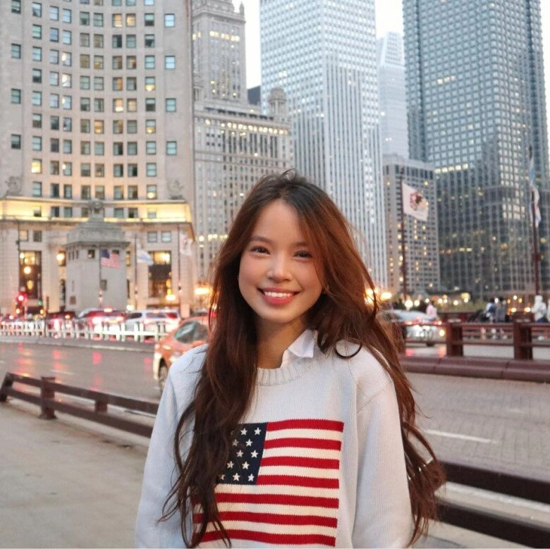 2 nữ mc tuổi trẻ tài cao của vtv người giành học bổng mỹ nay lên dẫn vietnam today người là thạc sĩ báo chí - 7