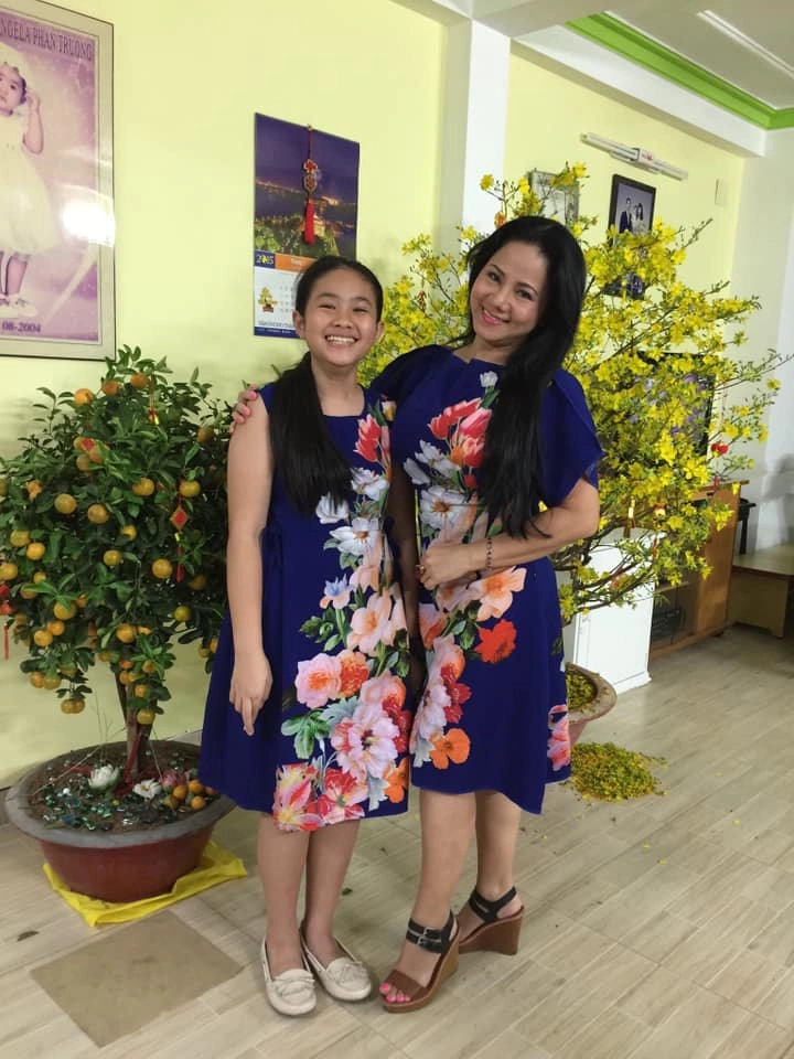 2 sao nữ họ trương tên ngọc ánh cùng làm mẹ đơn thân đều làm bạn với chồng cũ có con gái đầy tài năng - 3