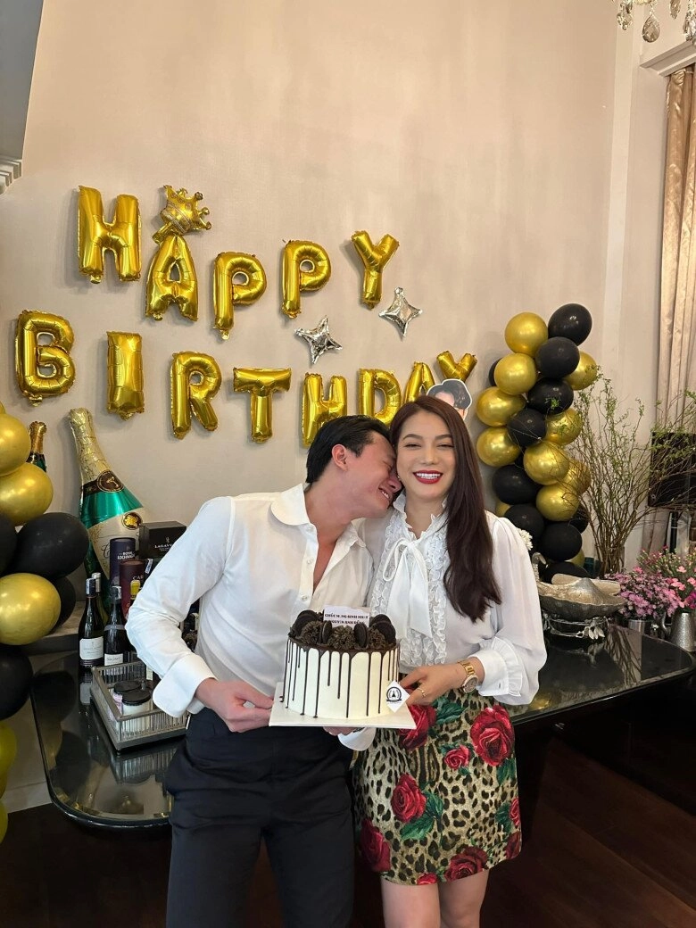 2 sao nữ họ trương tên ngọc ánh cùng làm mẹ đơn thân đều làm bạn với chồng cũ có con gái đầy tài năng - 18