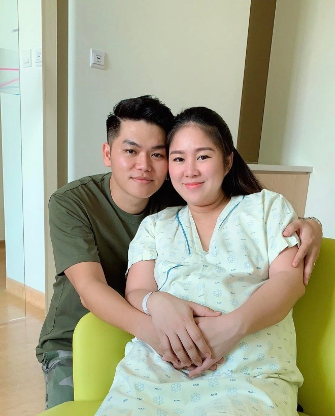 3 con gái gạo nếp gạo tẻ của hồng vân người mong có con sau 7 năm cưới người từng nặng 80 kg sau sinh - 5