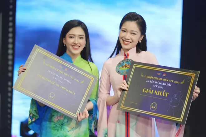 3 nữ mc thời tiết sinh năm 2000 của vtv sở hữu vẻ ngoài xinh đẹp trong trẻo chẳng kém hoa hậu - 21