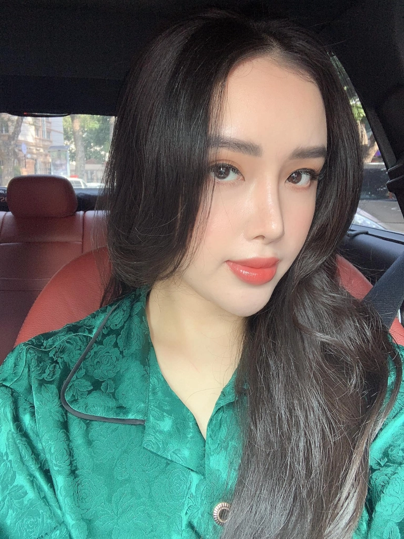 4 cô em gái xinh cực phẩm nhưng không vào showbiz của sao việt có người 50 tuổi khí chất vẫn ngời ngời - 11