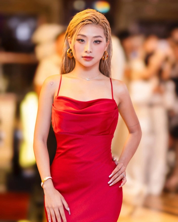 4 cô gái vàng làng thể thao giải nghệ ở tuổi đôi mươi ánh viên lột xác chưa bằng người lọt top 10 hoa hậu - 17