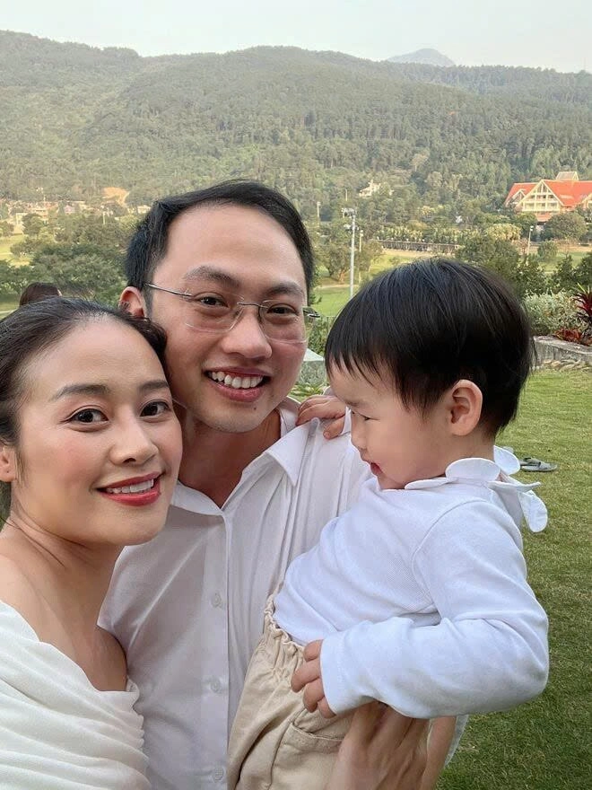 4 mc cùng tên linh người có bố là nguyên thứ trưởng người lấy quý ông quyền lực của vtv - 5