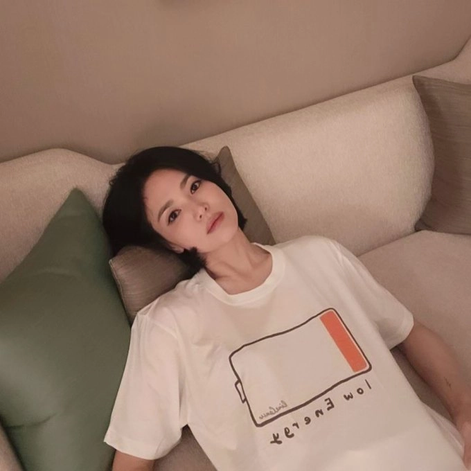 4 nguyên tắc giúp song hye kyo trẻ hóa làn da dù hay ăn đồ ngọt - 3