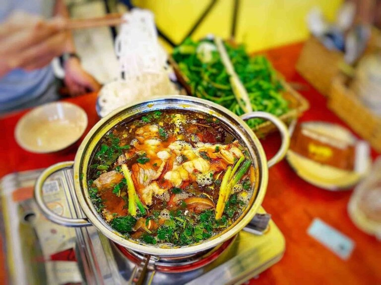 4 quán lẩu nổi tiếng nhất làng đại học giá sinh viên mà như nhà hàng buffet cầm 50k là no căng bụng - 3