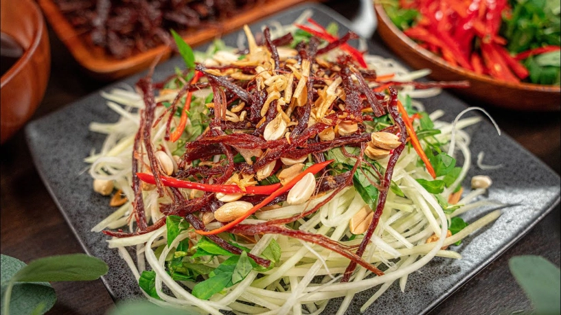 5 đặc sản hà nội chỉ chờ hè đến là lên ngôi có món kết hợp chẳng liên quan nhưng vị cực cuốn cầm 50000 đồng ăn thả ga - 5