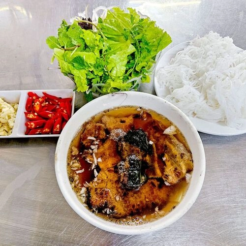 5 quán bún chả nổi tiếng nhất hà nội đắt xắt ra miếng 100000 đồngsuất vẫn đông nườm nượp - 1