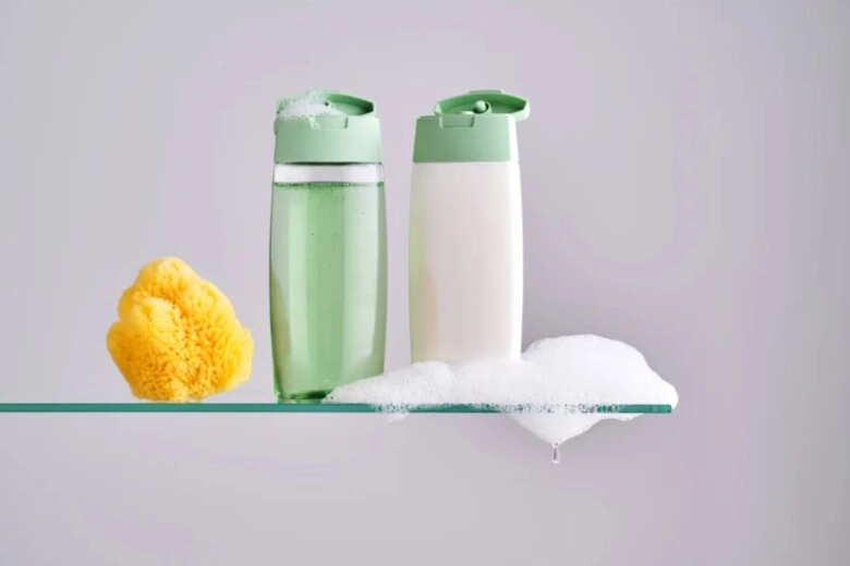 5 thói quen chăm sóc tóc tưởng tốt nhưng khiến tóc xơ xác như rễ tre dùng đồ đắt tiền cũng khó cứu nổi - 1