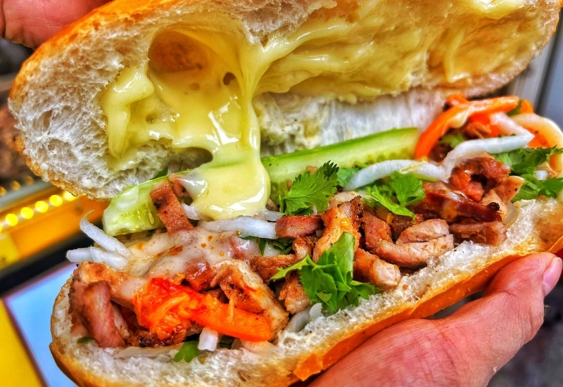 5 tiệm bánh mì sài gòn không thể bỏ qua giá 68000 đồngổ khách vẫn xếp hàng dài chờ mua nhận ship thẳng ra hà nội - 3