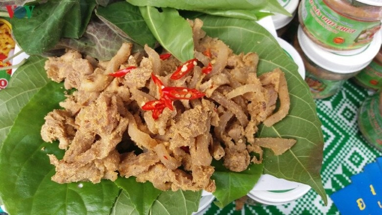 6 đặc sản phú thọ mua về làm quà thì miễn chê có món nhặt từ dưới suối nay thành đặc sản nhiều người lùng mua - 2