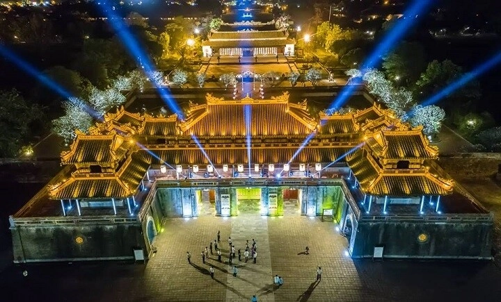 6 địa điểm ăn chơi về đêm tại nơi vừa đăng cai năm du lịch quốc gia thưởng thức đặc sản trứ danh góc nào lên hình cũng đẹp - 2