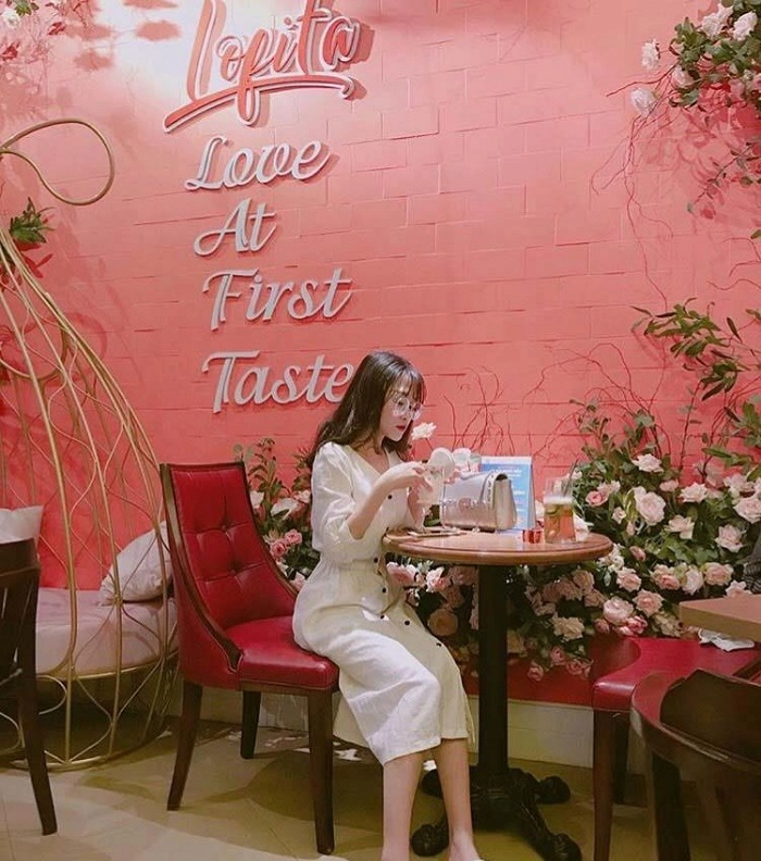 6 quán cafe tone hồng đẹp nhất hà nội đến đồ ăn thức uống cũng toàn màu mộng mơ - 6