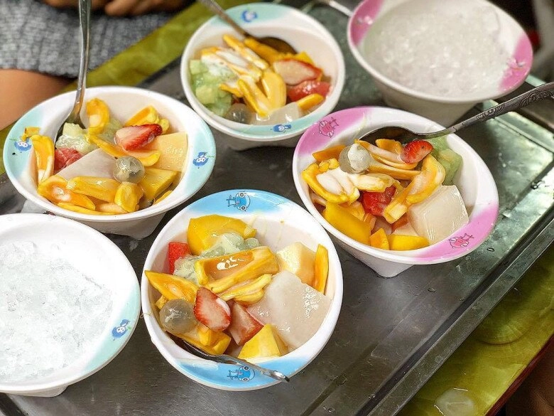 6 thiên đường ăn vặt giá sinh viên mà cực chất lượng ở hà nội đông nườm nượp muốn thưởng thức phải xếp hàng - 3