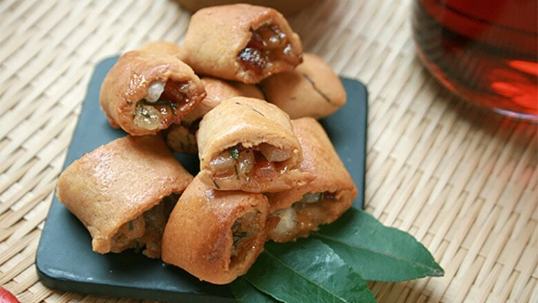 9 đặc sản hà nội mua về làm quà ai cũng khen hết lời ai có dịp ghé thăm thủ đô không thể bỏ lỡ - 3