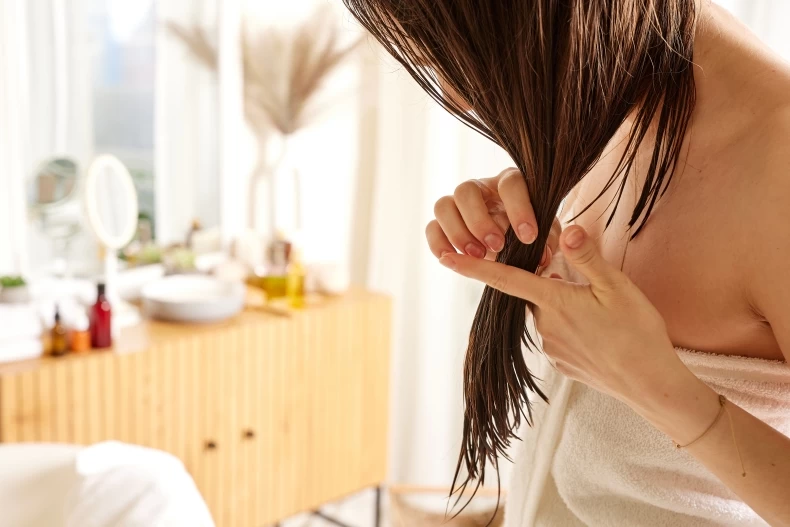 90 chị em đều hiểu sai điều này khi gội đầu bảo sao tóc ngày càng ngứa - 2