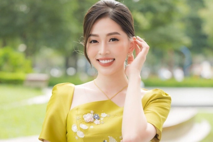 Á hậu nào được khen đẹp nhất miền bắc nhì cả nước sau phải ở ẩn vì scandal của chồng - 4