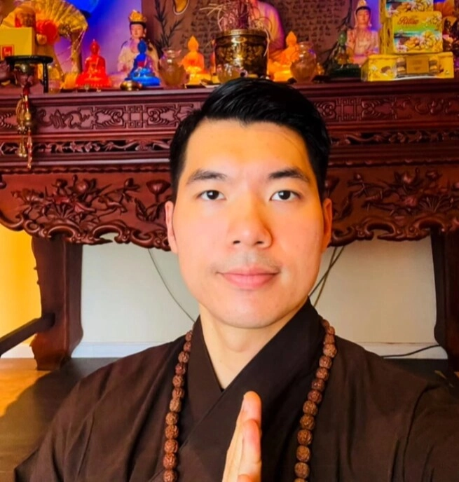 Á vương quốc tế hài lòng khi lấy nữ đại gia hơn 15 tuổi mặt tròn xoe sau đám cưới vỏn vẹn 60 khách mời - 10