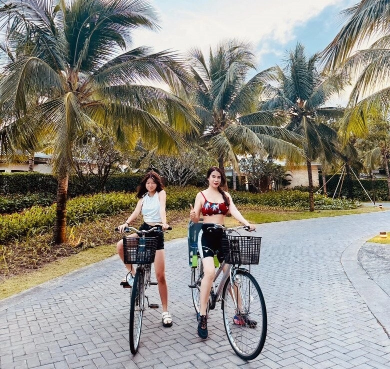 Ái nữ nhà sao việt từ chối thi hoa hậu lọ lem nhà quyền linh tập trung học con gái bình minh không thích - 10