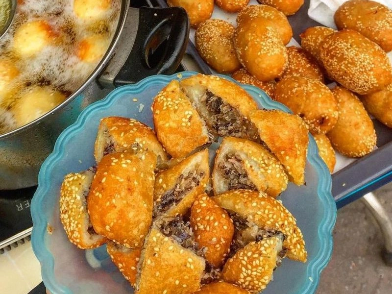 Ăn gì ở hà nội ngày mưa gió mách bạn những món ngon lề đường nóng hổi tín đồ ăn cay không thể bỏ qua - 6