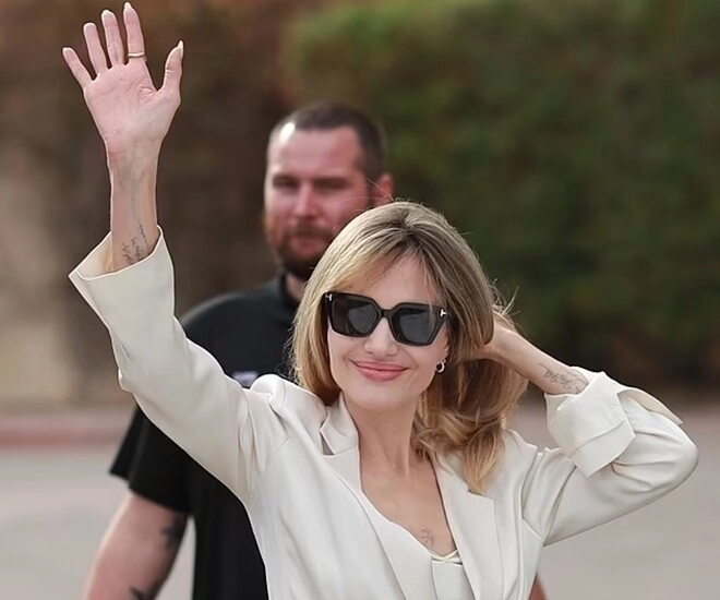 Angelina jolie tự chữa lành sau ly hôn kết bạn với người quyền lực để lên kế hoạch trả thù brad pitt - 1