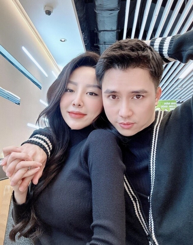 anh em sinh đôi cùng yêu quỳnh kool người nhớ con phát khóc khi đi làm người lão hoá ngược ở tuổi u40 - 14