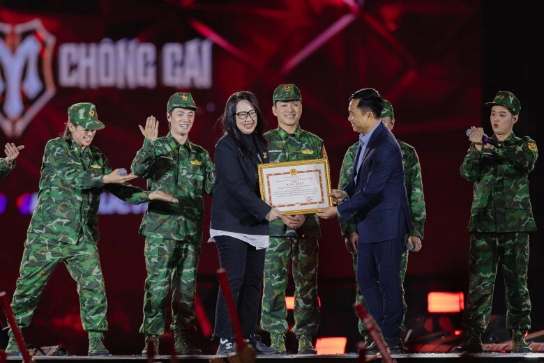 anh trai vượt ngàn chông gai nhận bằng khen của đài vtv xác nhận tổ chức concert thứ 3 ở tphcm và phát hành phim - 8