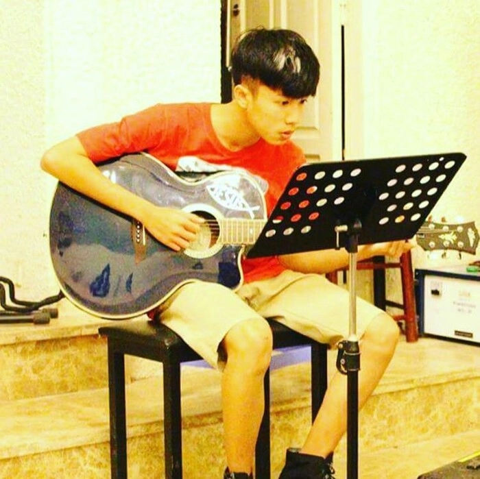 Ảnh tuổi thơ dữ dội của con trai vân dung rầm rộ trên mạng từ cậu bé đen thùi lùi thành soái ca - 9