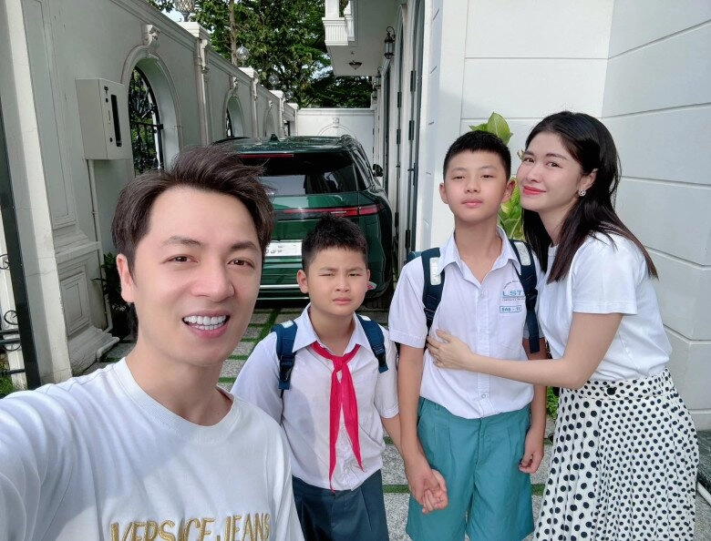 Bà xã đăng khôi lo lắng vì mang thai lần 3 ở tuổi 39 hé lộ phản ứng của 2 con trai khi sắp có em - 7