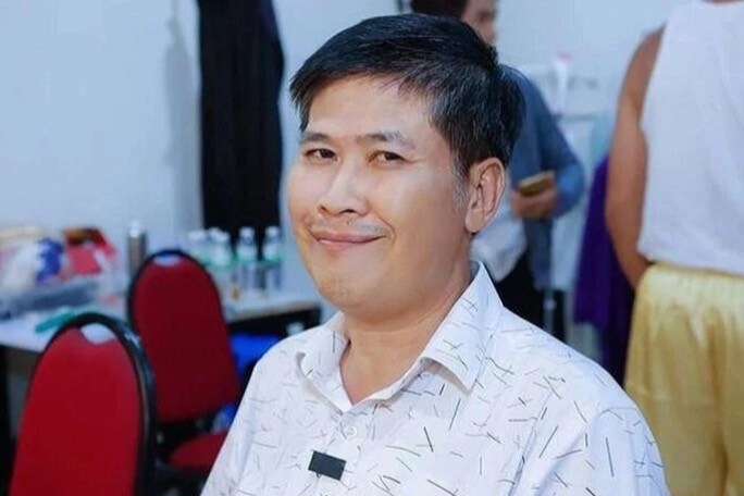 Bạn thân quyền linh phá sản rồi đổ nợ được con trai của vợ cũ lo tắm rửa sau cơn bệnh nặng - 2