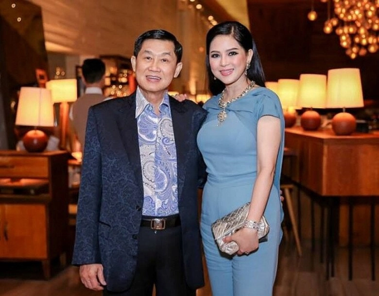 Bố chồng tỷ phú của tăng thanh hà âm thầm đi làm thiện nguyện mang danh ông vua hàng hiệu nhưng luôn giản dị - 7