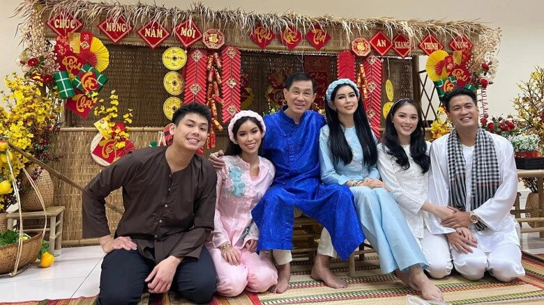 Bố chồng tỷ phú của tăng thanh hà âm thầm đi làm thiện nguyện mang danh ông vua hàng hiệu nhưng luôn giản dị - 8