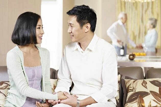 bố và mẹ chơi game lúc nửa đêm à câu trả lời của người mẹ quá hoàn hảo khiến chuyên gia giáo dục cũng phải khen - 2