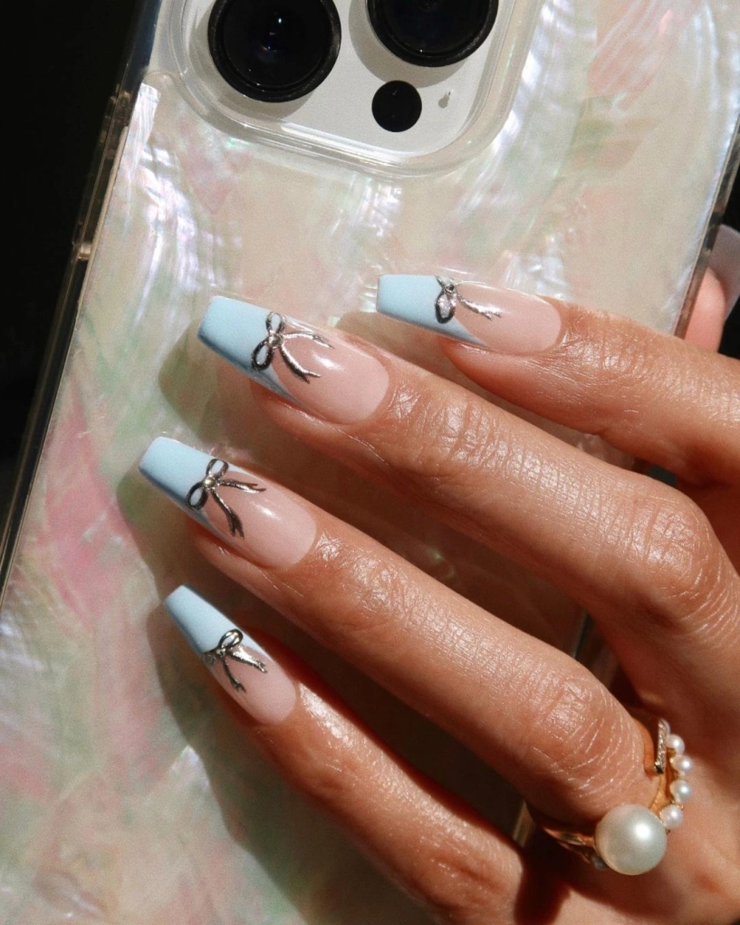 Các mẫu nail hot năm 2024 - 1
