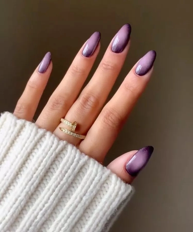 Các mẫu nail hot năm 2024 - 4