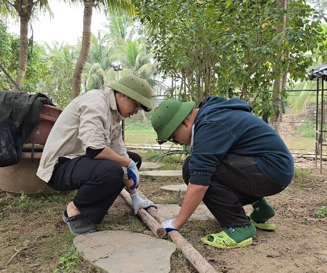 Cảnh đi làm của nsnd xuân bắc về đến nhà không còn ai thức ăn cơm nguội khiến tự long lên tiếng - 9