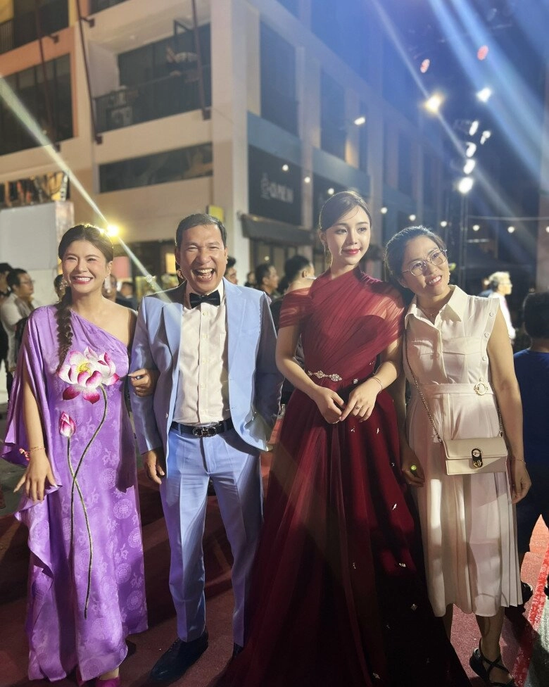 Cánh diều vàng 2024 trấn thành vắng mặt vẫn thắng lớn 2 mẹ con luyến lươn cùng ẵm giải - 9