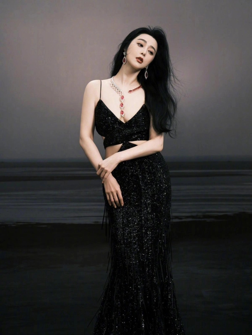 Cặp song băng đình đám giờ vẫn ế người để lại 3000 tỷ đồng cho cháu người mất hết vì trốn thuế - 7