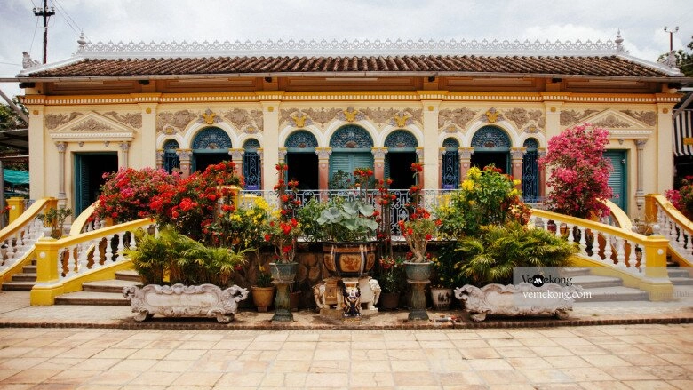 Check-in quê hương tân hoa hậu nguyễn ngọc kiều duy có đặc sản ăn một lần là ghiền được xem xiếc cá cực độc đáo - 3