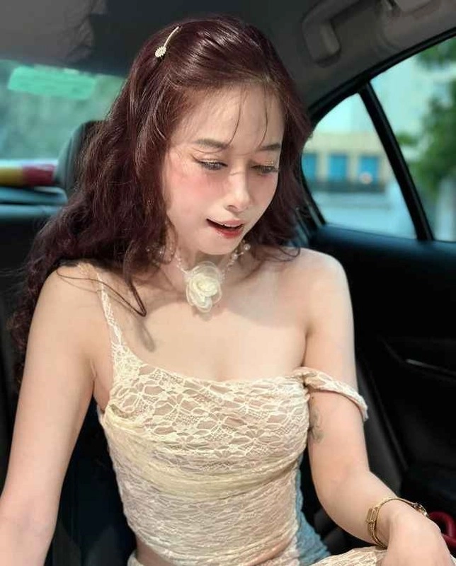 chị đẹp võ thuật khiến netizen ngưỡng mộ bởi body săn chắc - 4
