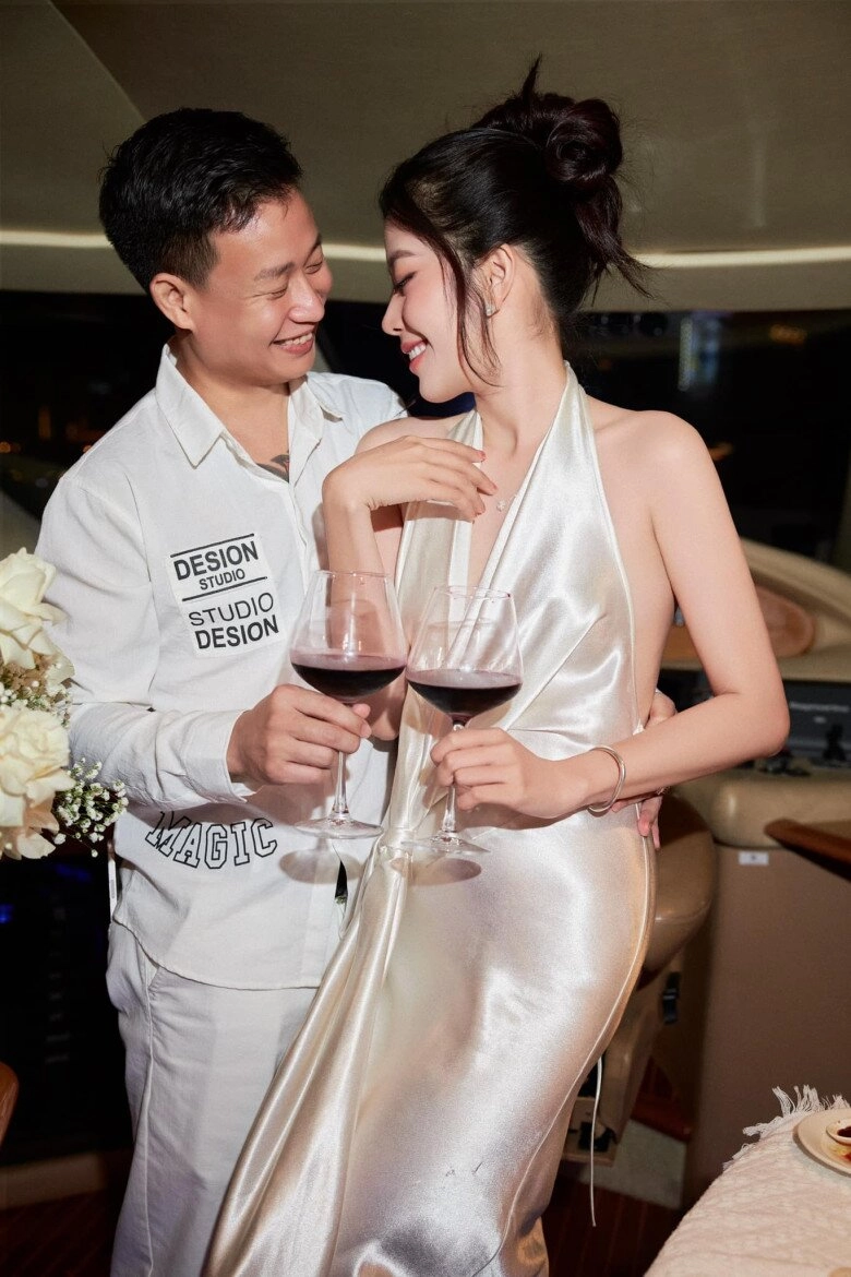 Chị gái tiết lộ chuyện tình yêu của nam em và bạn trai - 2