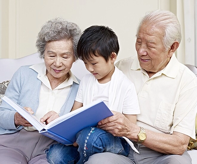 Cho cháu nội cháu ngoại 50 triệu sau thi đại học phản ứng khác biệt của hai đứa khiến tôi lạnh lòng - 1
