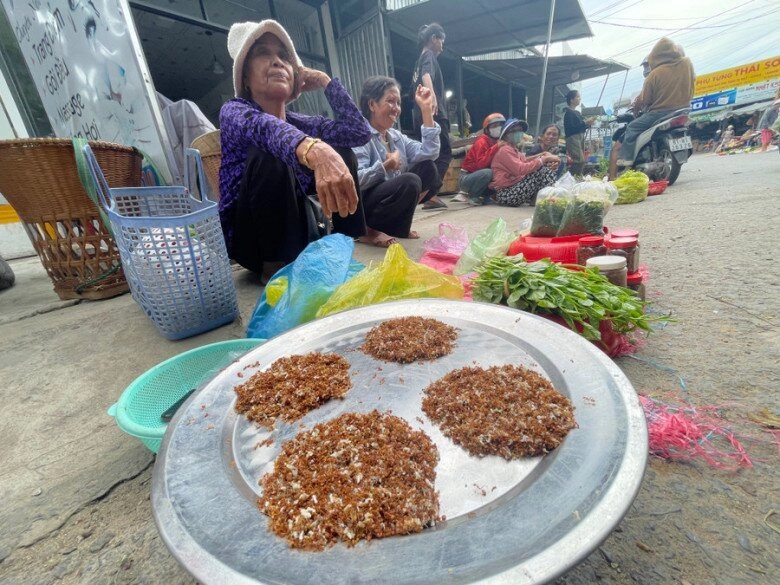 Chợ chiều có tên lạ giữa lòng gia lai bán đủ thứ của ngon vật lạ khiến ai xa quê cũng nhớ về - 5