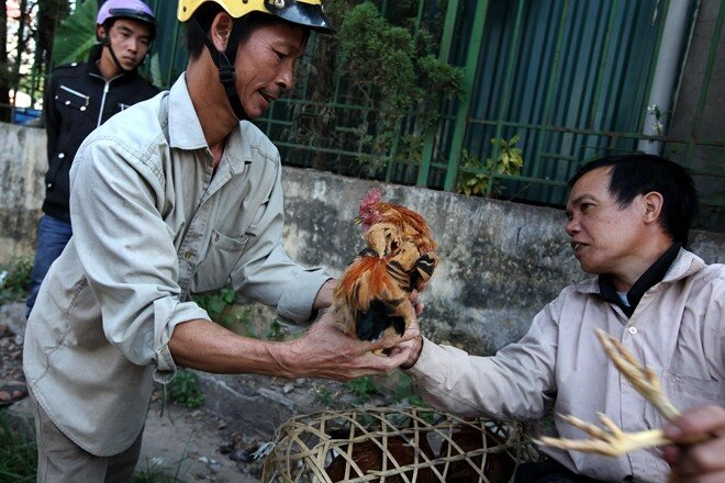 Chợ phiên cổ nhất giữa lòng lạng sơn ai cũng mang theo một thứ để đựng đồ chỉ ở đây mới có một nghề lạ - 4